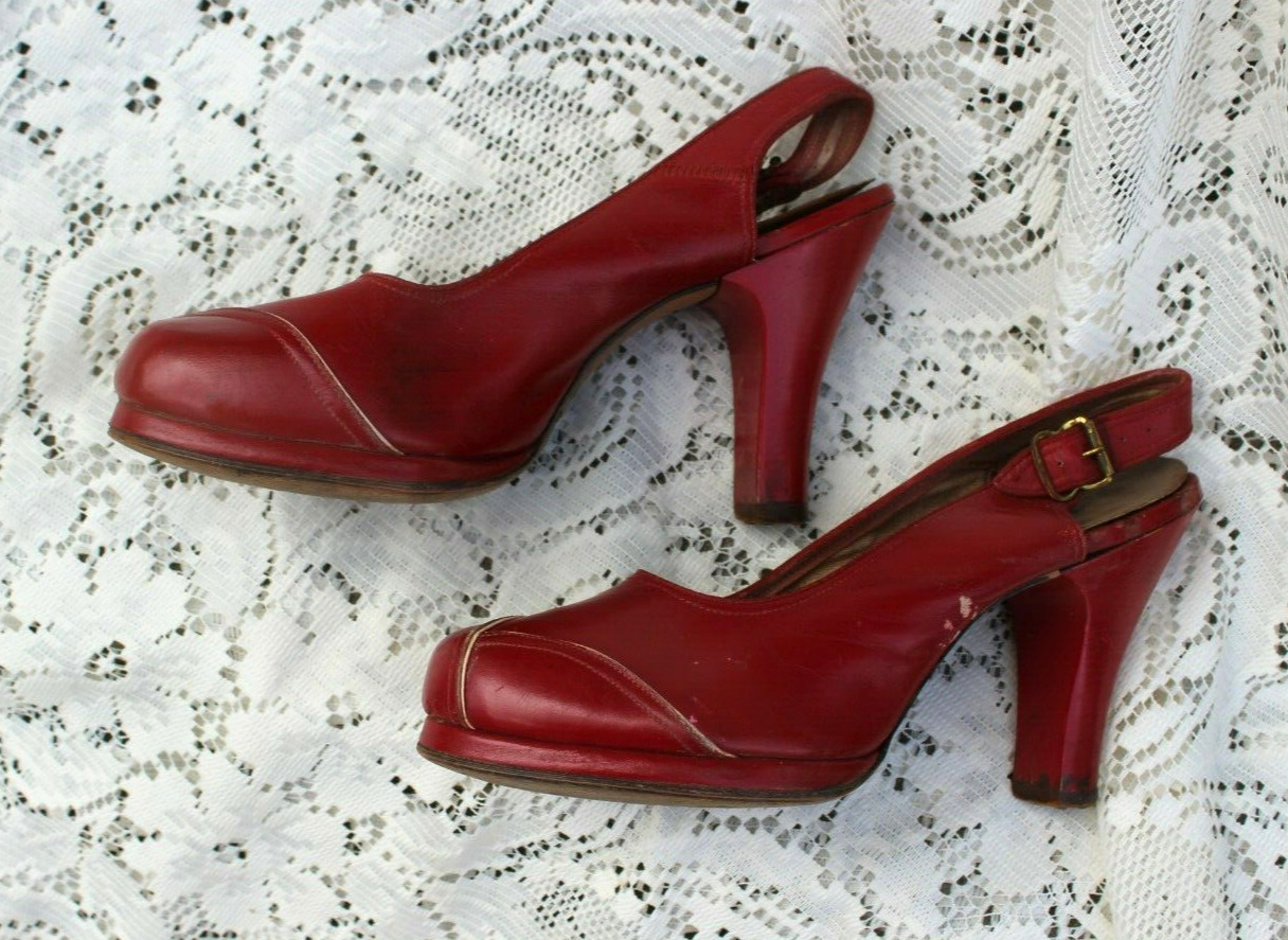 Vintage 1940's Red Leather 3" Pumps / Shoes Sz 6 - 6.5 Revette Creation