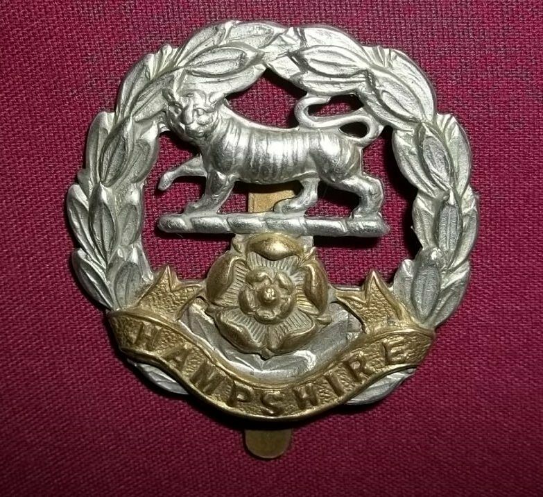 The Royal Hampshire Regiment Wwi British Military Cap Badge 1914-1918 Rare