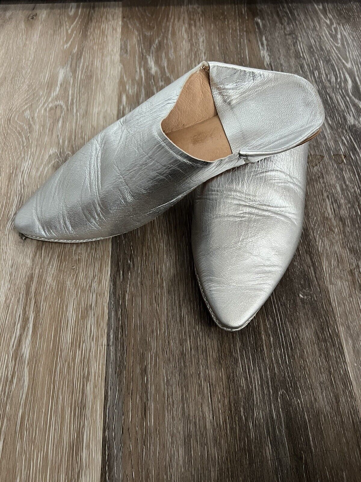 Vintage Silver Leather Moroccan Babouches Flat Shoe Slipper 9/39
