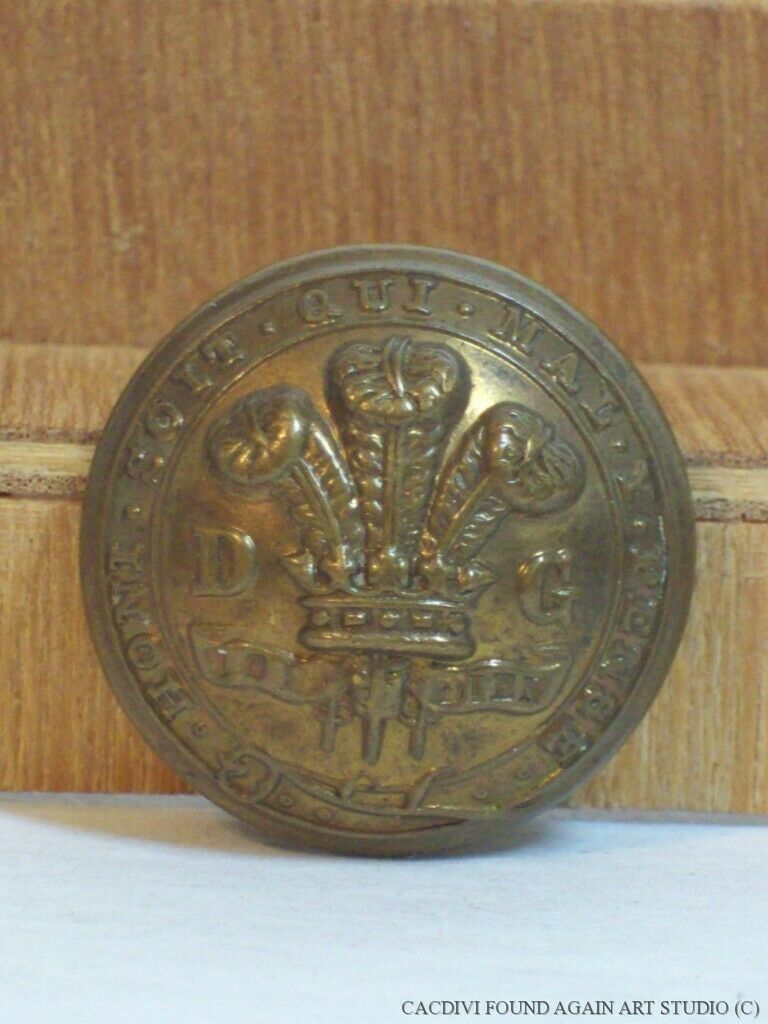 3rd Dragoon Guards Button Smith & Wright Birmingham Pre Wwi Victorian Britain