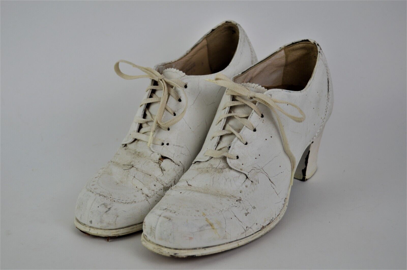 Vintage 1940s White Painted Nurses Shoes