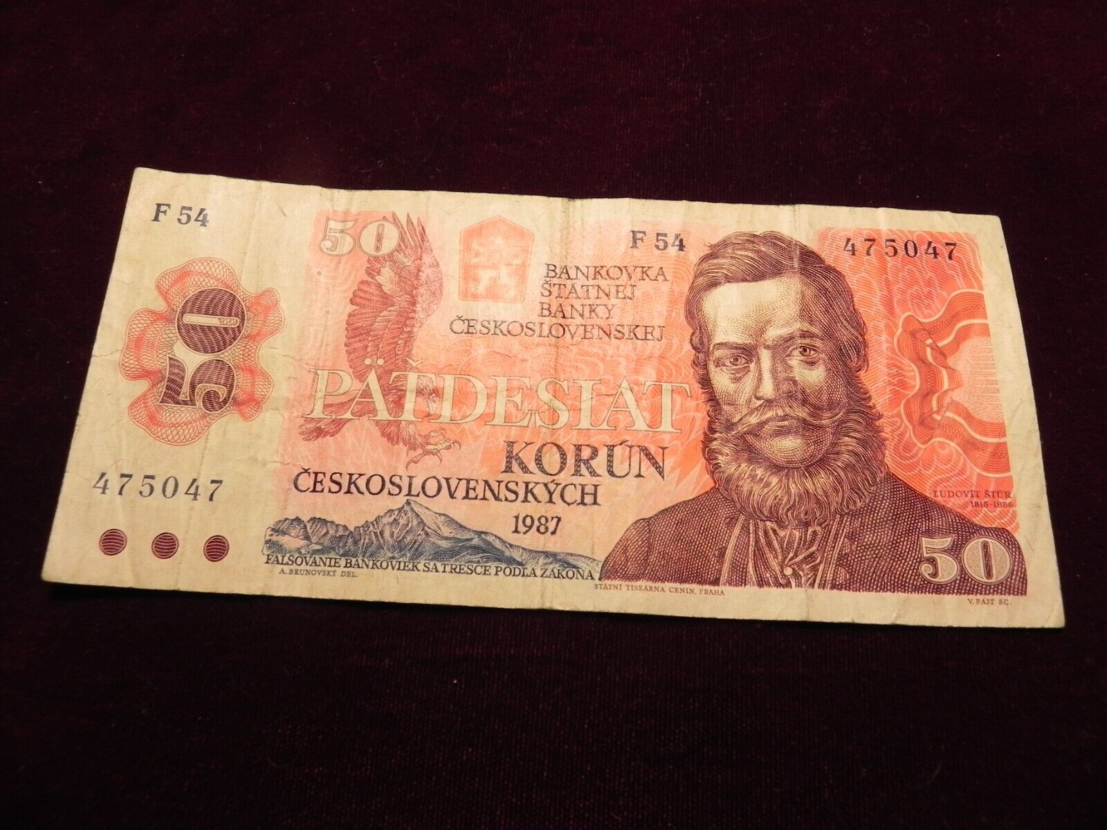 Czechoslovakia  50  Korun 1987  Series  F 54  Circulated Banknote