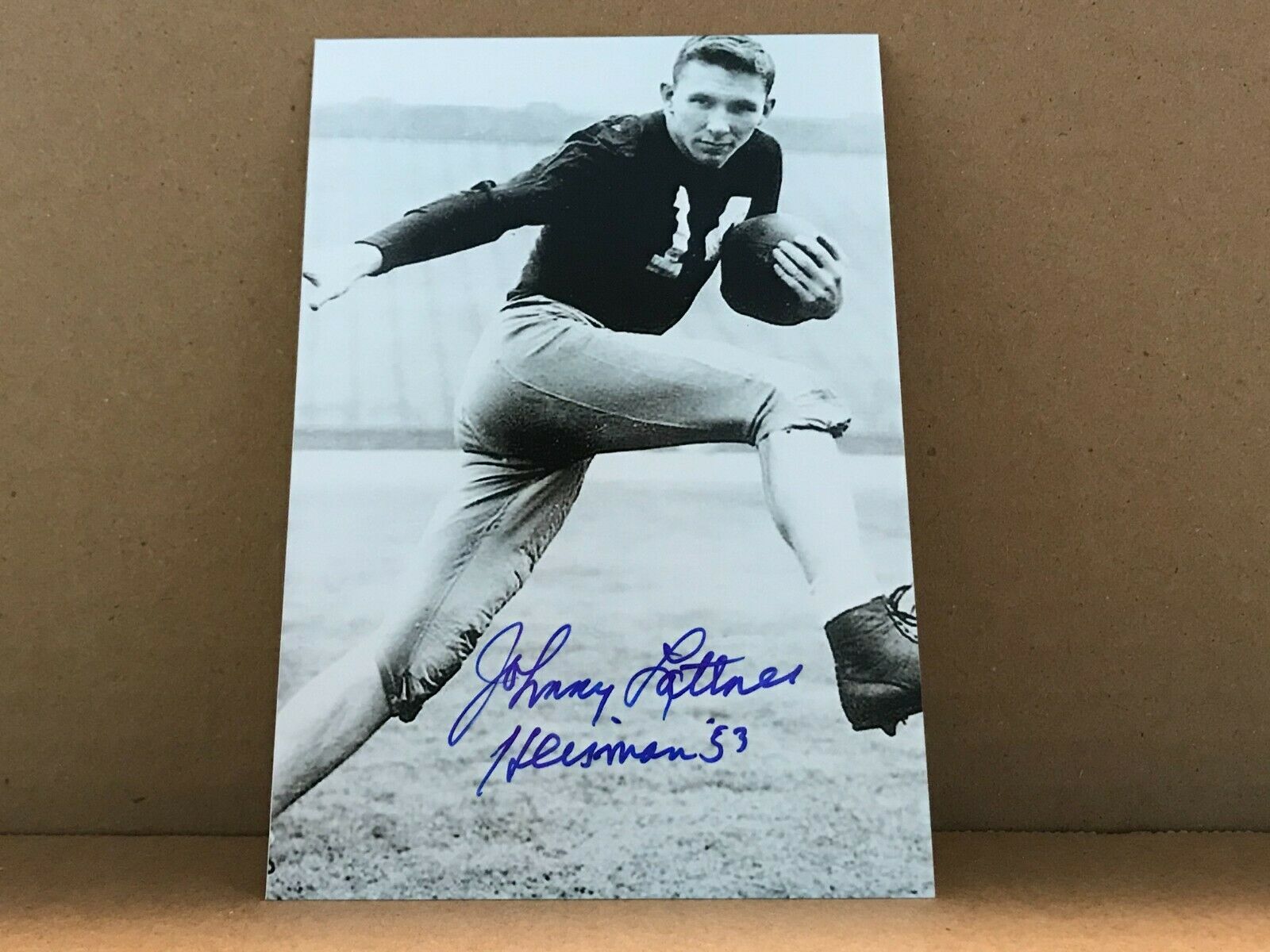 Johnny Lattner Authentic Hand Signed Autograph 4x6 Photo - Heisman Notre Dame